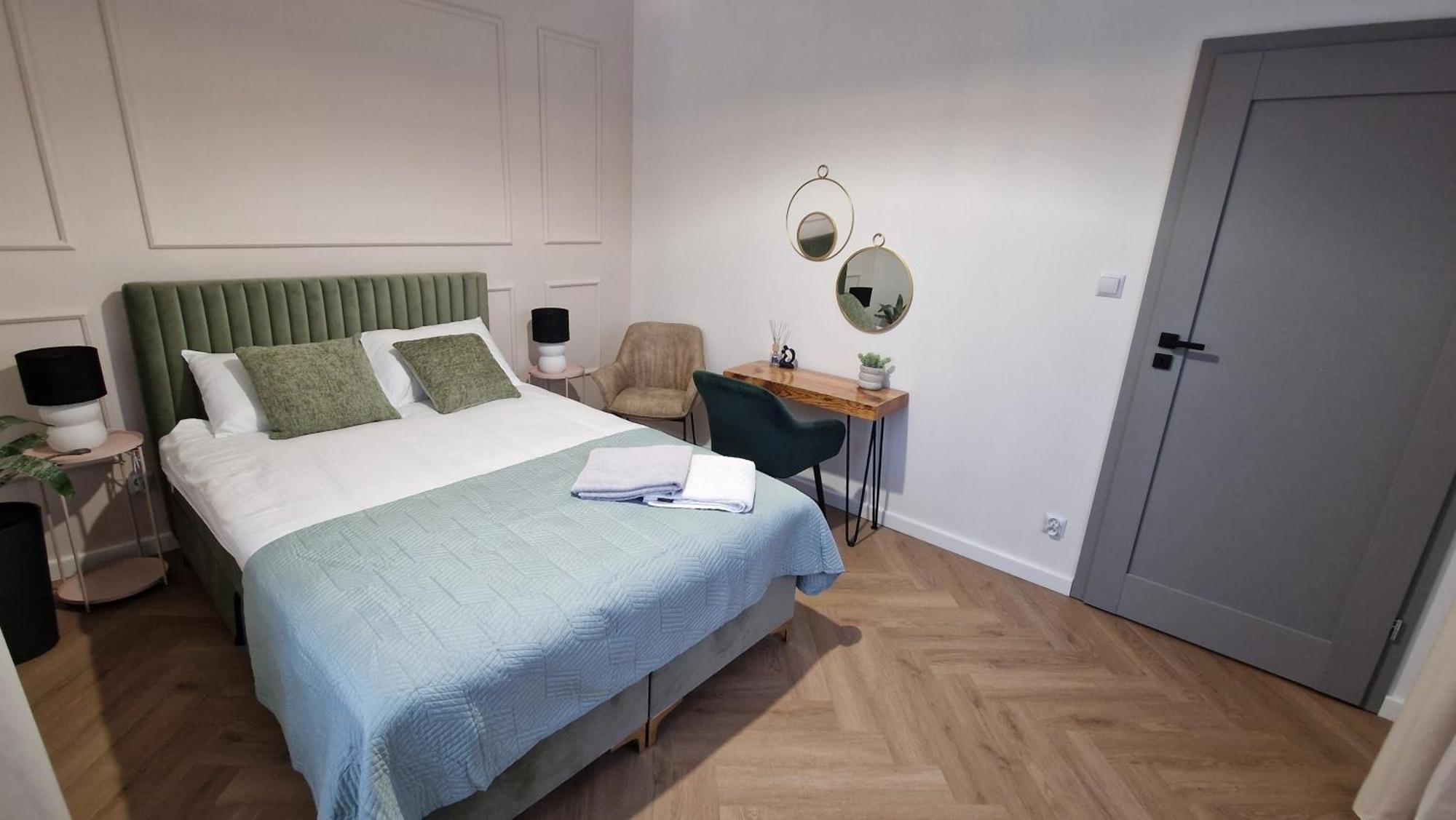 Brama Lwowska Apartamenty - Wiecej Na Www,Bramalwowska,Pl Zamość Exterior foto
